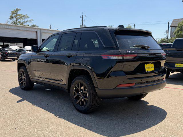 2026 Jeep Grand Cherokee Altitude 4x4