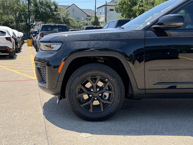 2026 Jeep Grand Cherokee Altitude 4x4