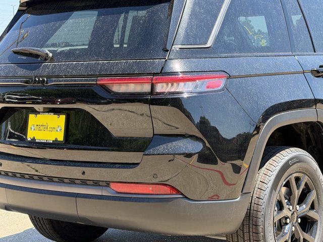 2026 Jeep Grand Cherokee Altitude 4x4
