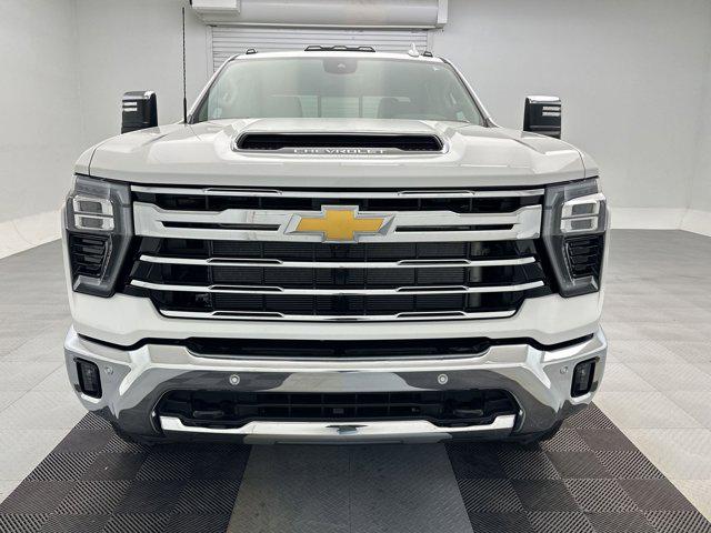 2026 Chevrolet Silverado 3500HD Crew Cab, Standard Bed, LTZ, 4WD