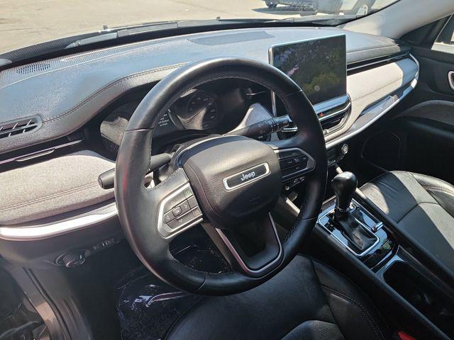 2022 Jeep Compass Latitude Lux 4x4