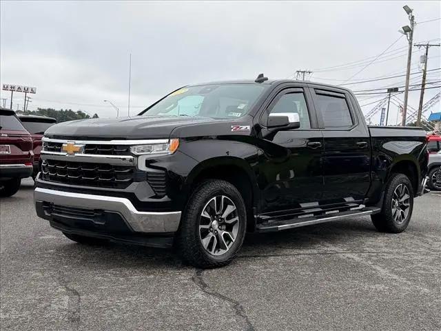 2022 Chevrolet Silverado 1500 4WD Crew Cab Standard Bed LT for sale in Beckley, WV