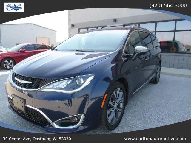 2017 Chrysler Pacifica Limited for sale in Oostburg, WI