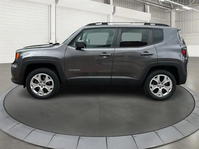 2019 Jeep Renegade Latitude 4x4 for sale in Sioux Falls, SD