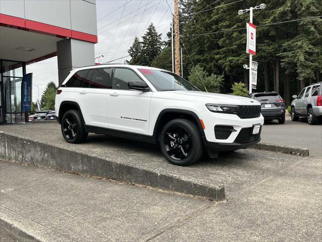 2023 Jeep Grand Cherokee Altitude 4x4 for sale in Vancouver, WA
