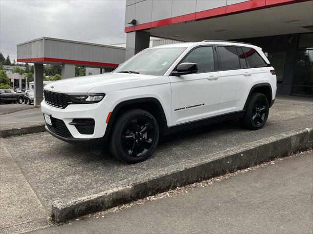 2023 Jeep Grand Cherokee Altitude 4x4