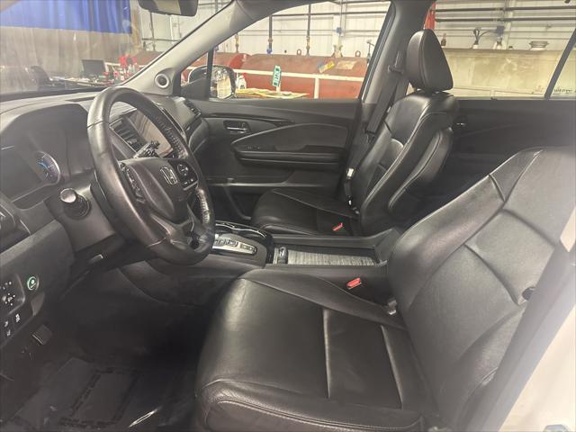 2022 Honda Pilot AWD Touring 7 Passenger