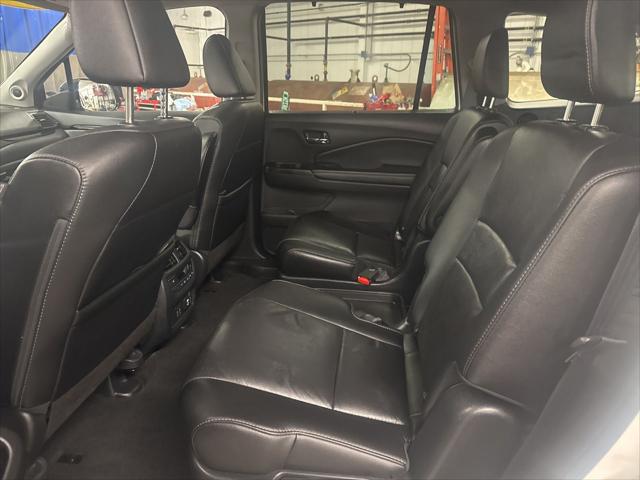 2022 Honda Pilot AWD Touring 7 Passenger