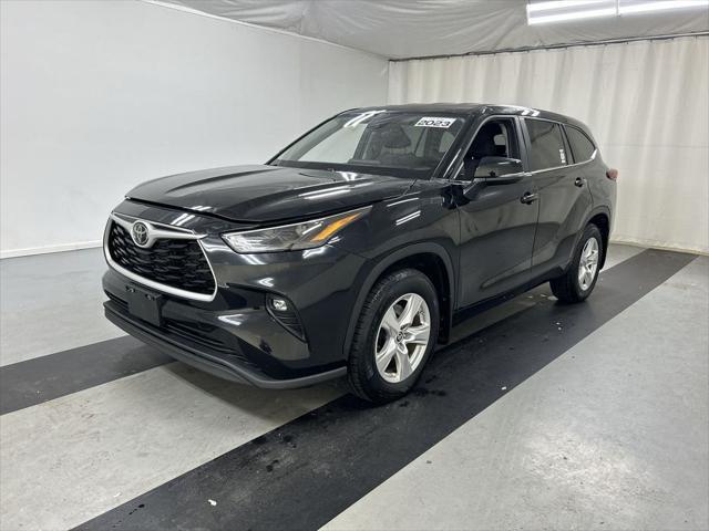 2023 Toyota Highlander LE