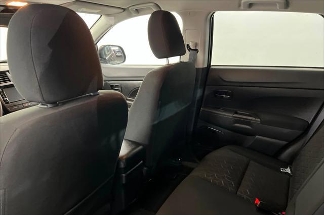 2025 Mitsubishi Outlander Sport 2.0 ES AWC