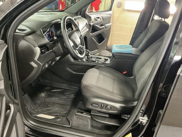 2023 Chevrolet Traverse FWD LT Cloth
