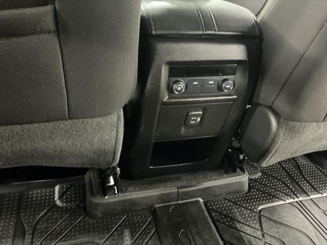 2023 Chevrolet Traverse FWD LT Cloth