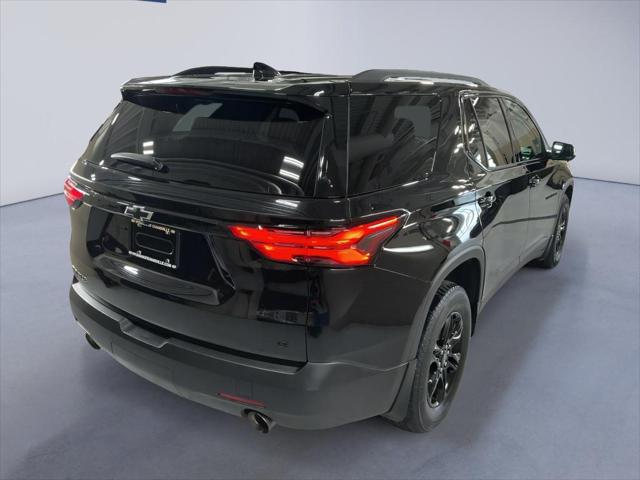 2023 Chevrolet Traverse FWD LT Cloth