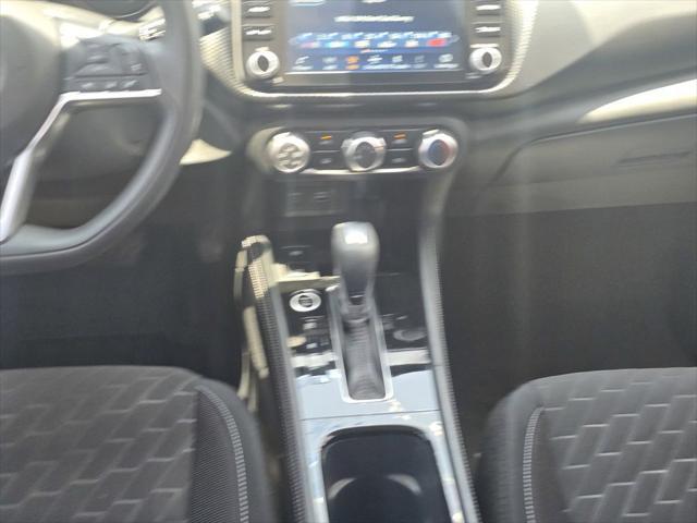 2024 Nissan Kicks SV Xtronic CVT