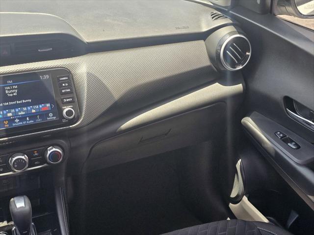 2024 Nissan Kicks SV Xtronic CVT