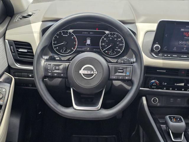 2023 Nissan Rogue SV FWD