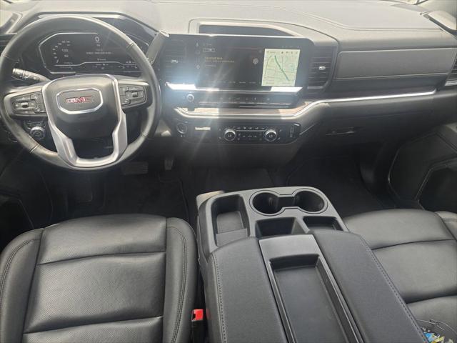 2025 GMC Sierra 1500 4WD Crew Cab Short Box SLT