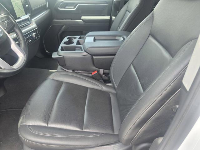 2025 GMC Sierra 1500 4WD Crew Cab Short Box SLT