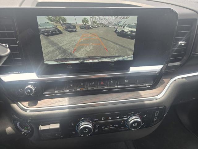 2025 GMC Sierra 1500 4WD Crew Cab Short Box SLT