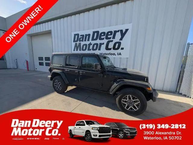 2025 Jeep Wrangler 4-Door Sahara 4x4 for sale in Waterloo, IA