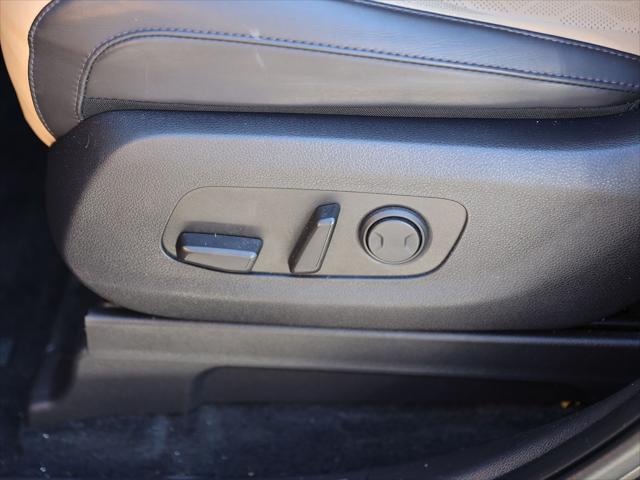 2024 Kia Carnival MPV LX Seat Package
