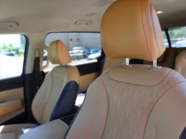 2024 Kia Carnival MPV LX Seat Package