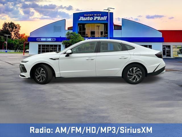 2026 Hyundai Sonata Hybrid Blue