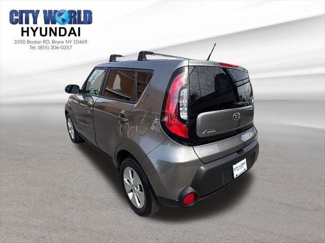 2016 Kia Soul Base