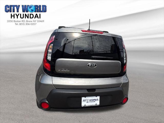 2016 Kia Soul Base