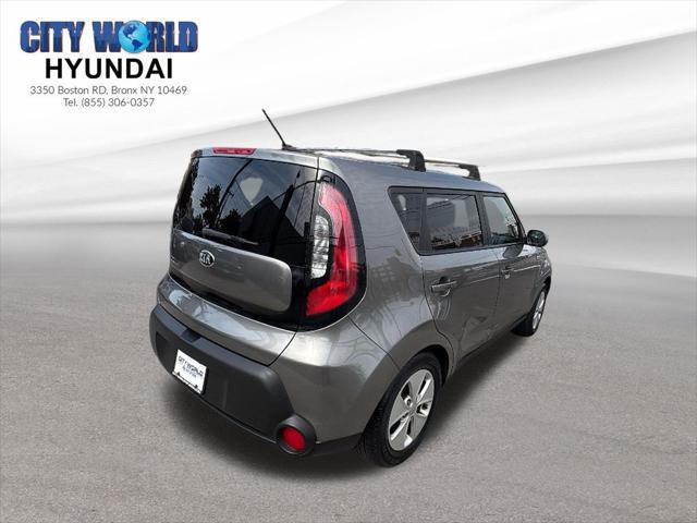 2016 Kia Soul Base