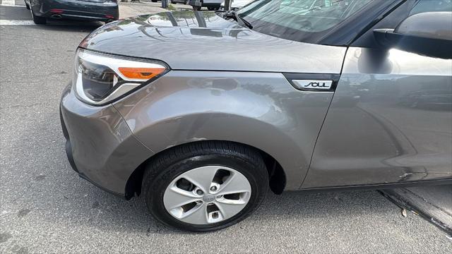 2016 Kia Soul Base