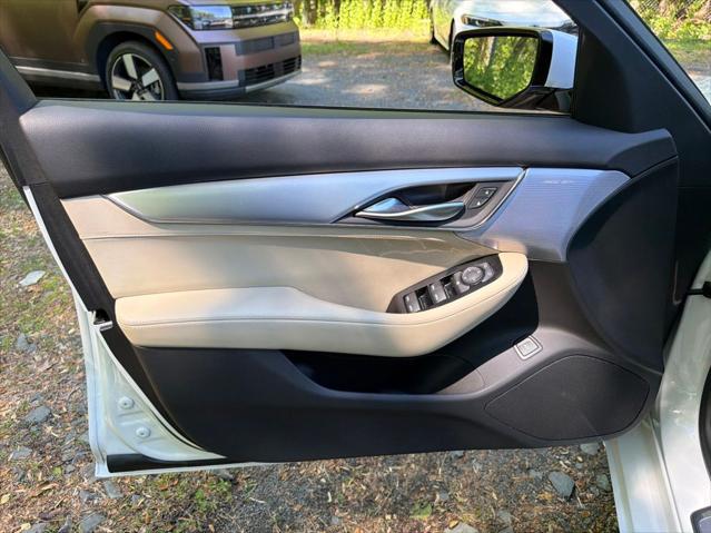 2023 Cadillac CT5 Luxury