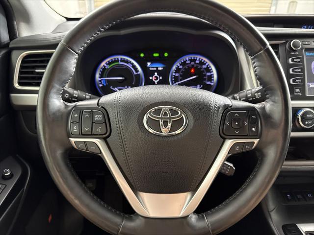 2019 Toyota Highlander Hybrid Limited Platinum