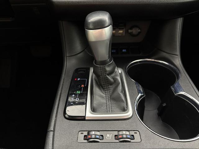 2019 Toyota Highlander Hybrid Limited Platinum