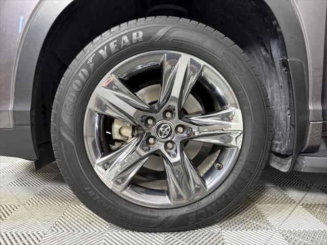 2019 Toyota Highlander Hybrid Limited Platinum
