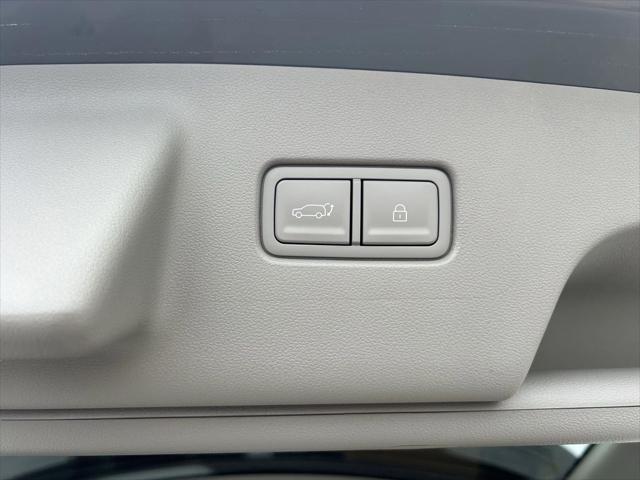 2026 Hyundai Palisade Blue SEL Premium 8P
