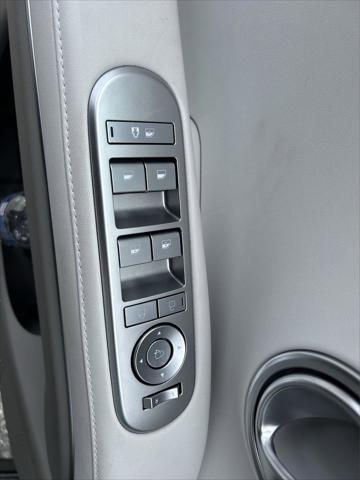 2026 Hyundai Palisade Blue SEL Premium 8P