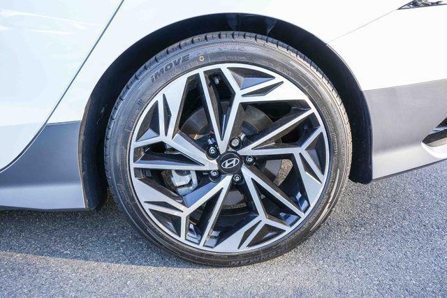 2024 Hyundai IONIQ 6 SEL