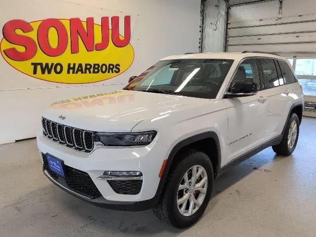 2023 Jeep Grand Cherokee Limited for sale in Two Harbors, MN