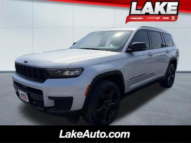 2022 Jeep Grand Cherokee L Altitude 4x4 for sale in Lewistown, PA