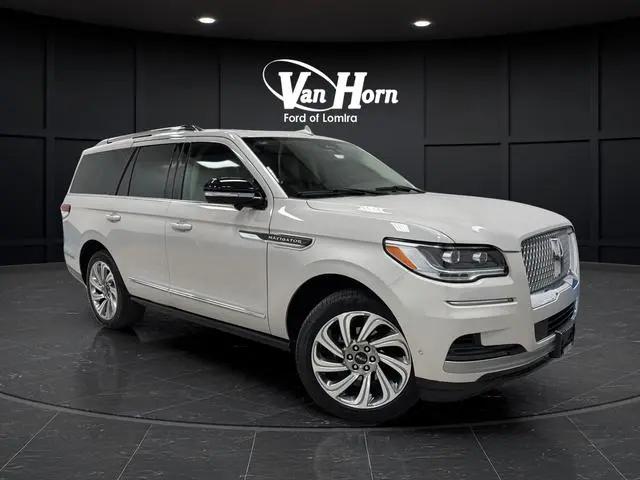 2024 Lincoln Navigator Reserve for sale in Lomira, WI