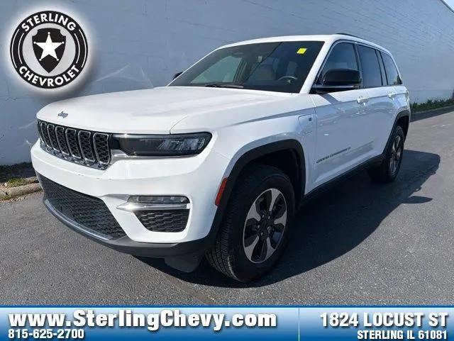 2024 Jeep Grand Cherokee Base for sale in Sterling, IL