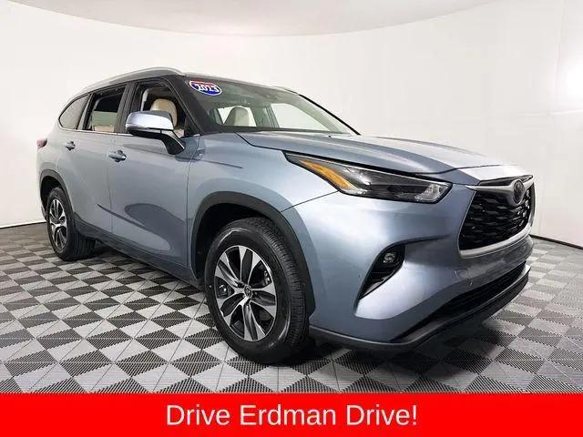 2023 Toyota Highlander XLE for sale in Cocoa, FL