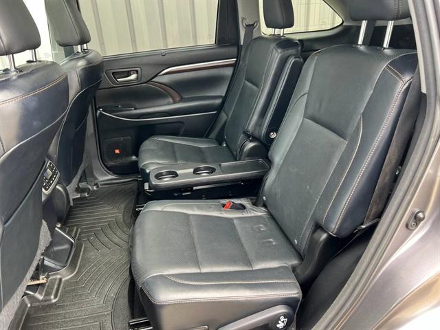 2015 Toyota Highlander Limited V6