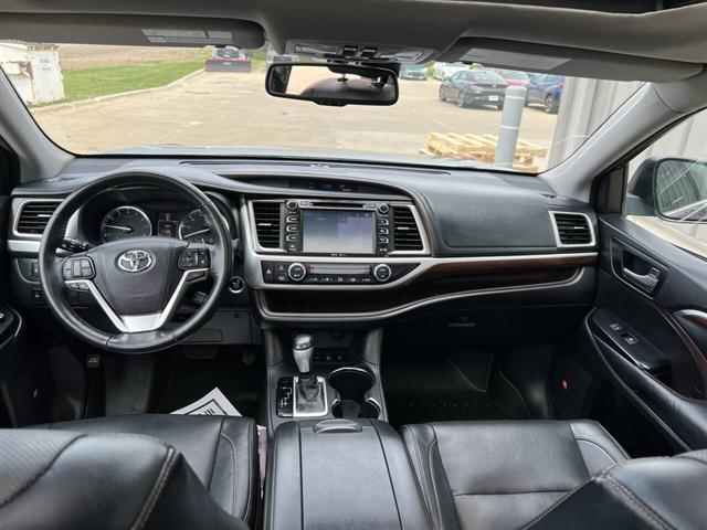 2015 Toyota Highlander Limited V6
