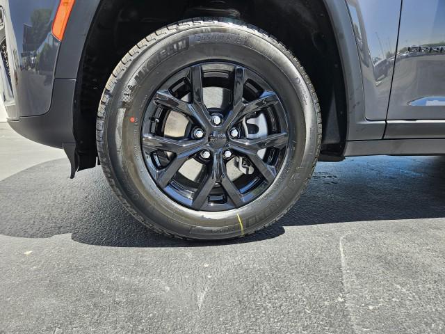 2026 Jeep Grand Cherokee L Altitude 4x4