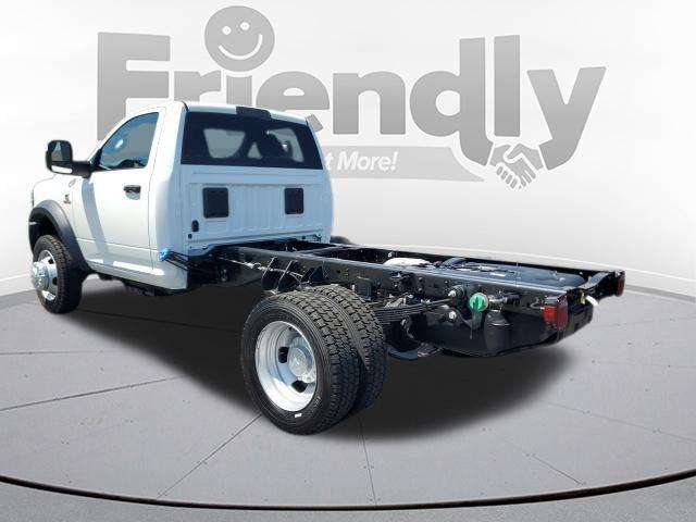 2026 RAM 5500 Chassis RAM 5500 TRADESMAN CHASSIS REGULAR CAB 4X4 60 CA