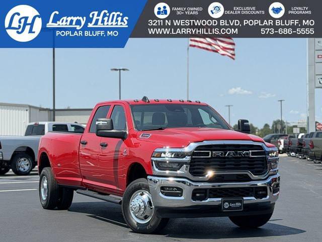 2026 RAM Ram 3500 RAM 3500 TRADESMAN CREW CAB 4X4 8 BOX