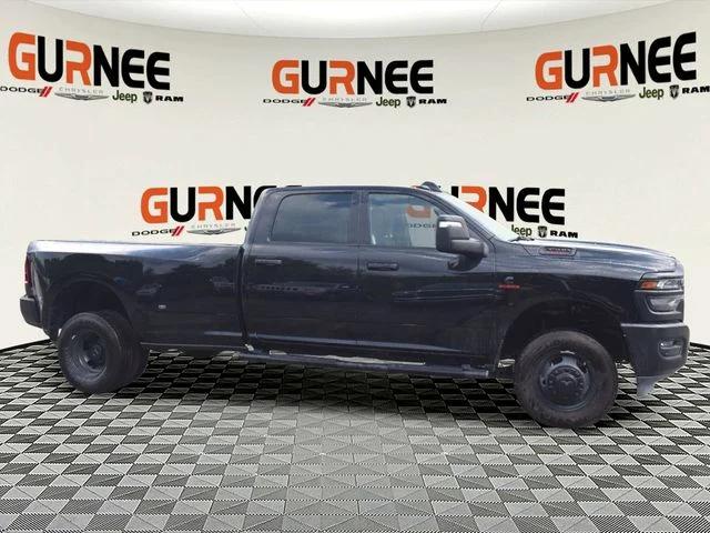 2026 RAM Ram 3500 RAM 3500 TRADESMAN CREW CAB 4X4 8 BOX