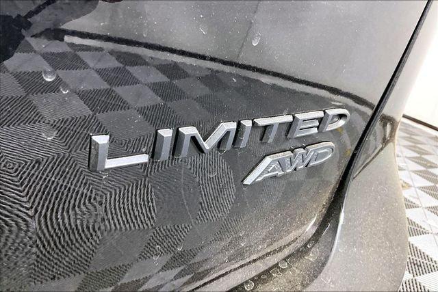 2027 Chrysler Pacifica Limited AWD